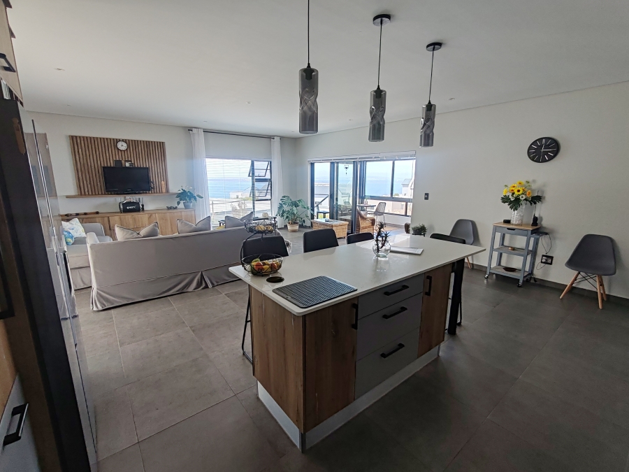 3 Bedroom Property for Sale in Hoogland Western Cape